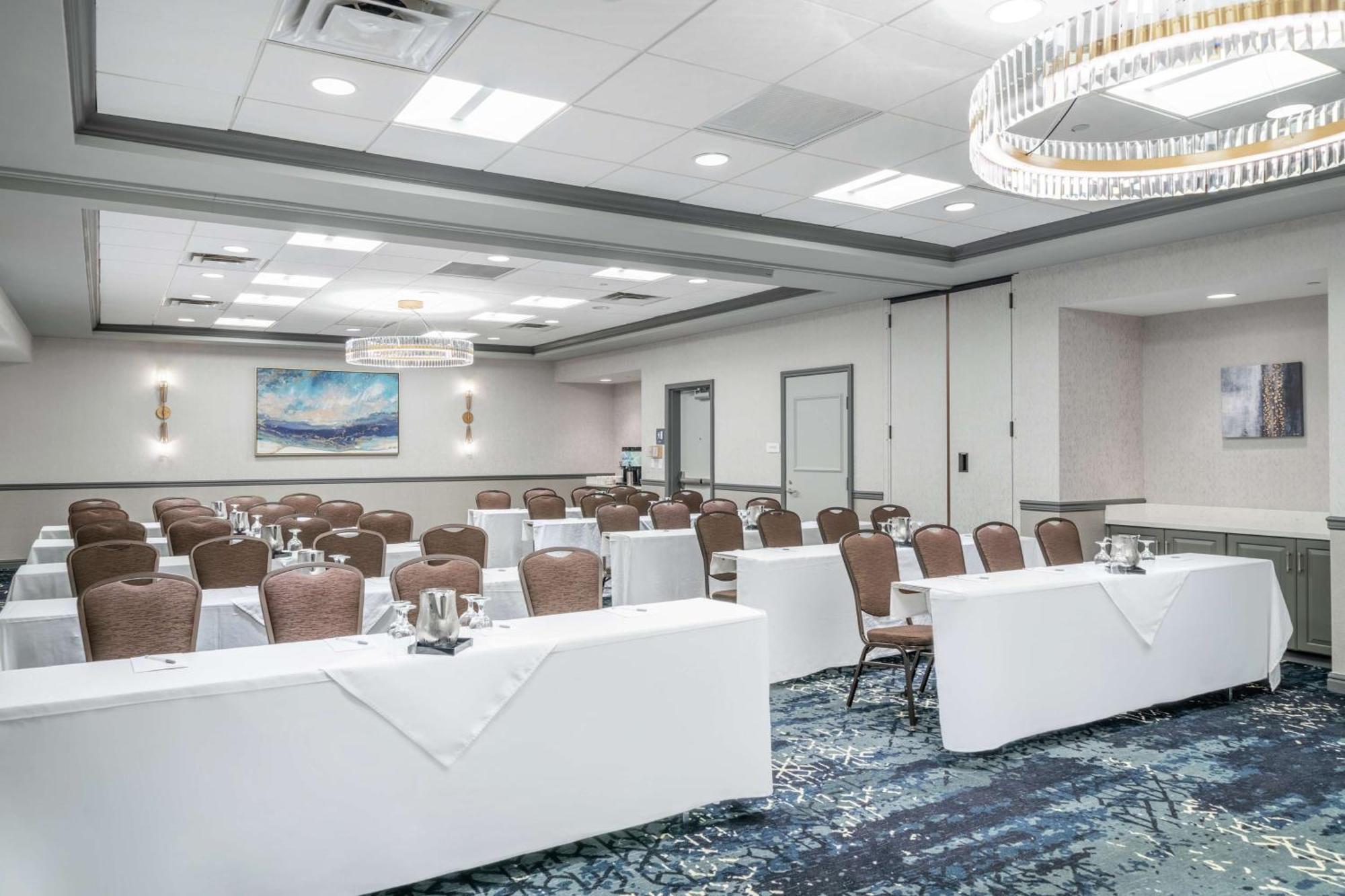 Hilton Garden Inn Pittsburgh/Southpointe Canonsburg Екстериор снимка